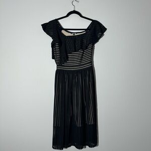 Gianni Bini Black and Beige Cocktail Dress size S